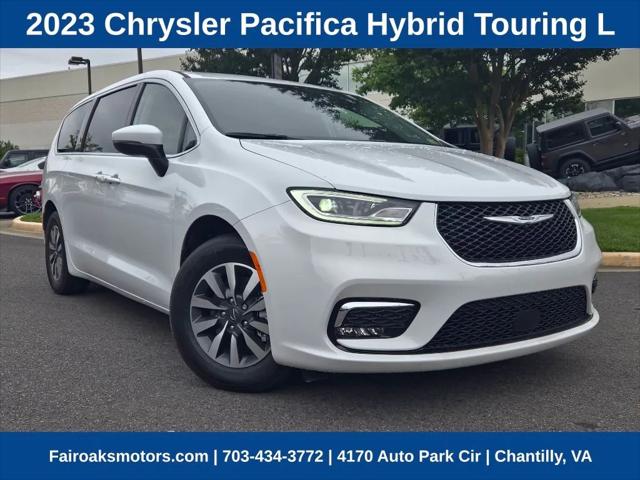 2023 Chrysler Pacifica Hybrid Touring L