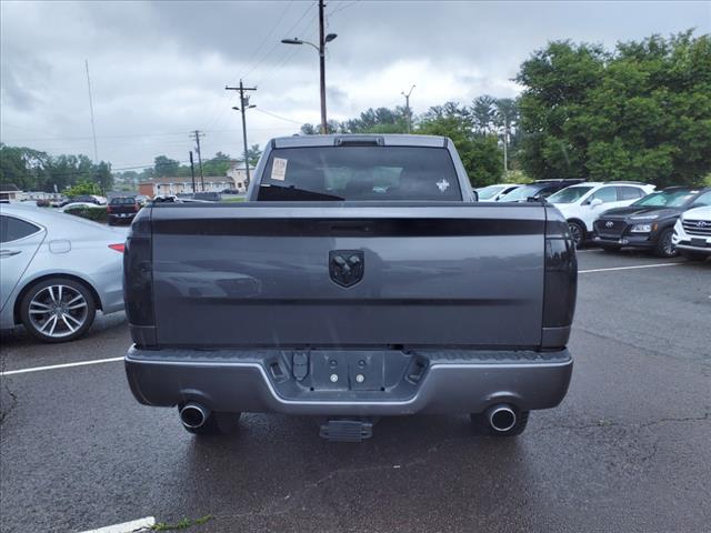 2017 Ram 1500 Express Quad Cab 4x4 6'4" Box