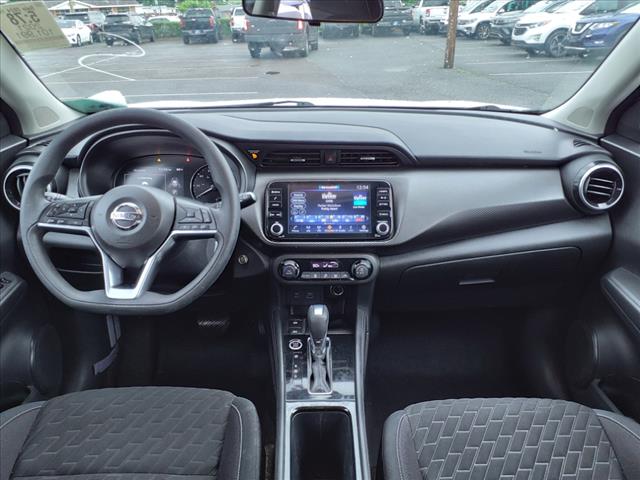 2021 Nissan Kicks SV Xtronic CVT