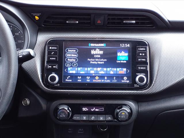 2021 Nissan Kicks SV Xtronic CVT