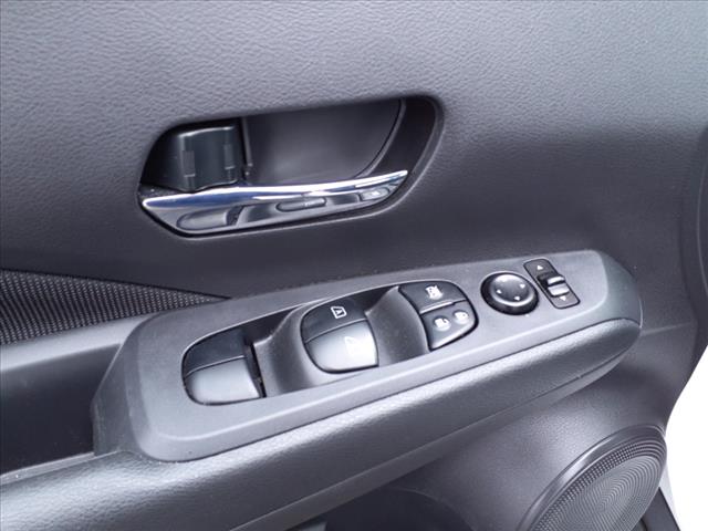 2021 Nissan Kicks SV Xtronic CVT