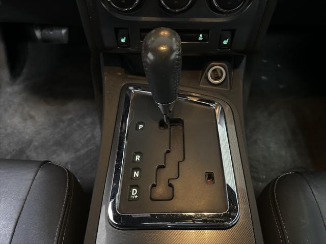 2011 Dodge Challenger Base