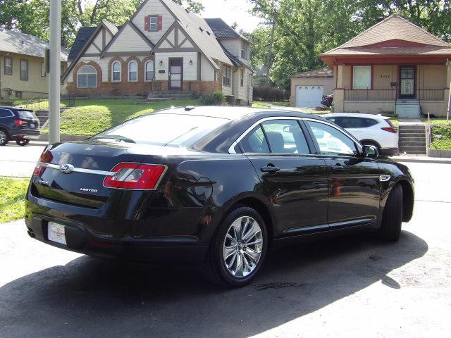2011 Ford Taurus Limited