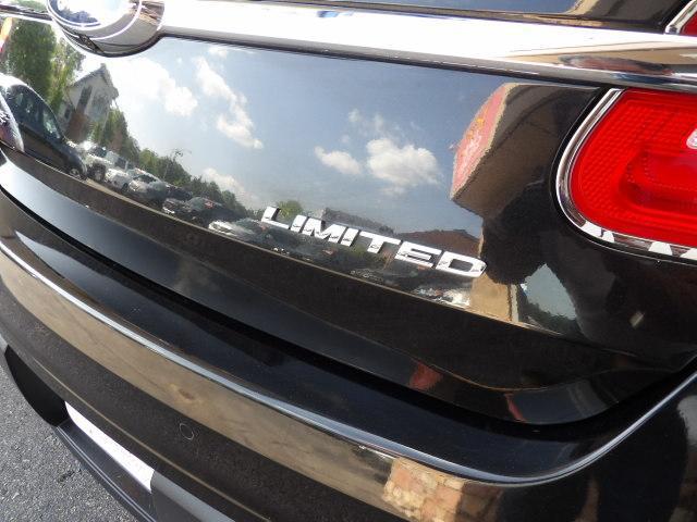 2011 Ford Taurus Limited