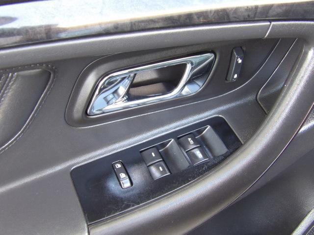2011 Ford Taurus Limited