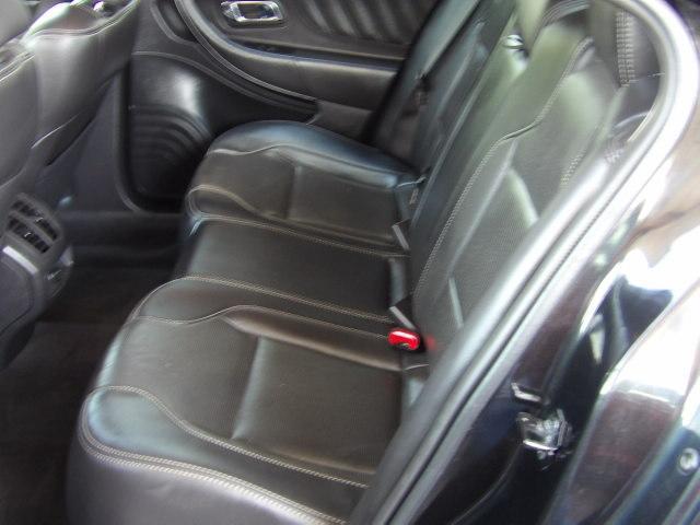 2011 Ford Taurus Limited