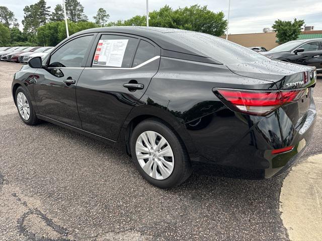 2023 Nissan Sentra S Xtronic CVT