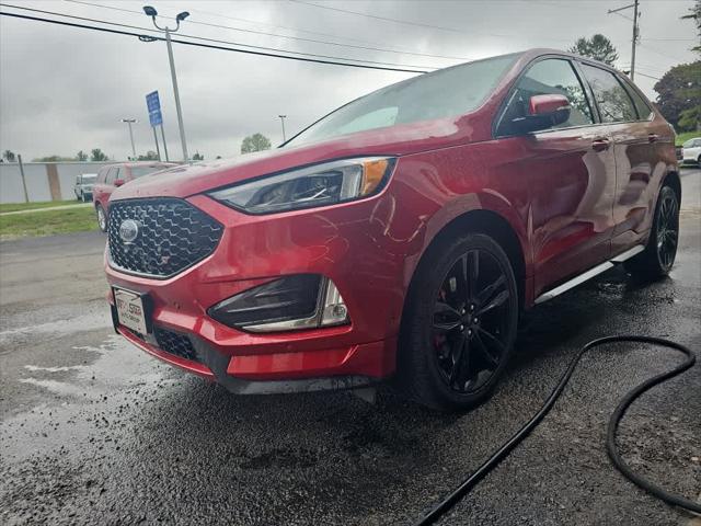 2022 Ford Edge ST