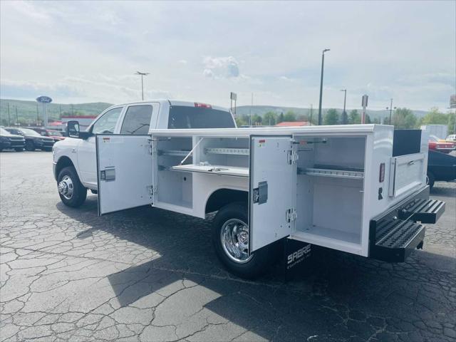 2024 RAM Ram 3500 Chassis Cab RAM 3500 TRADESMAN CREW CAB CHASSIS 4X4 60 CA