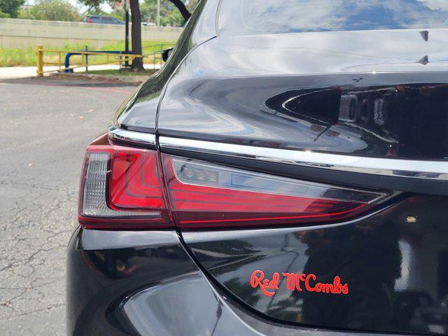 2021 Lexus ES 350 Base
