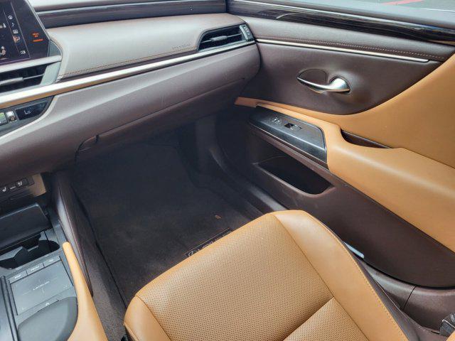 2021 Lexus ES 350 Base