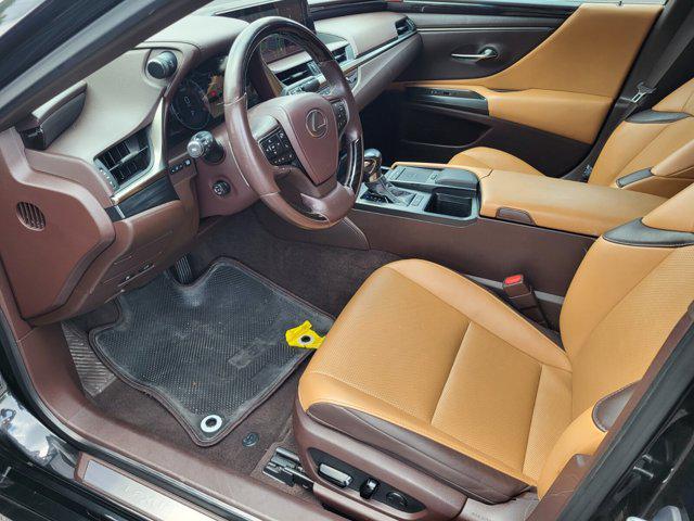 2021 Lexus ES 350 Base