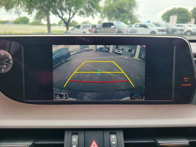 2021 Lexus ES 350 Base