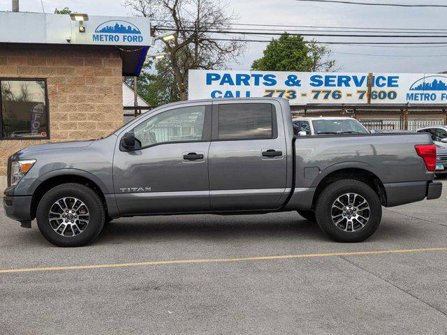 2023 Nissan Titan Crew Cab SV 4x4