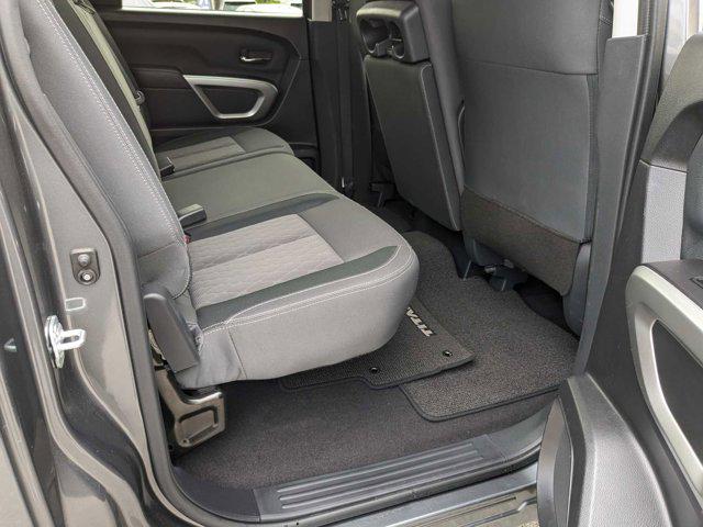 2023 Nissan Titan Crew Cab SV 4x4