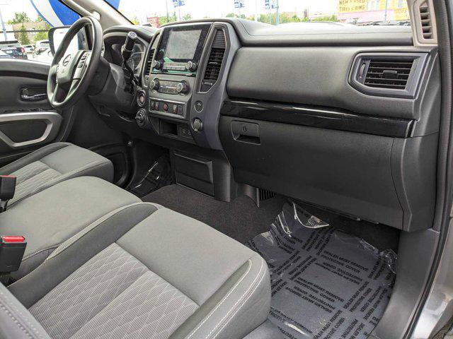 2023 Nissan Titan Crew Cab SV 4x4