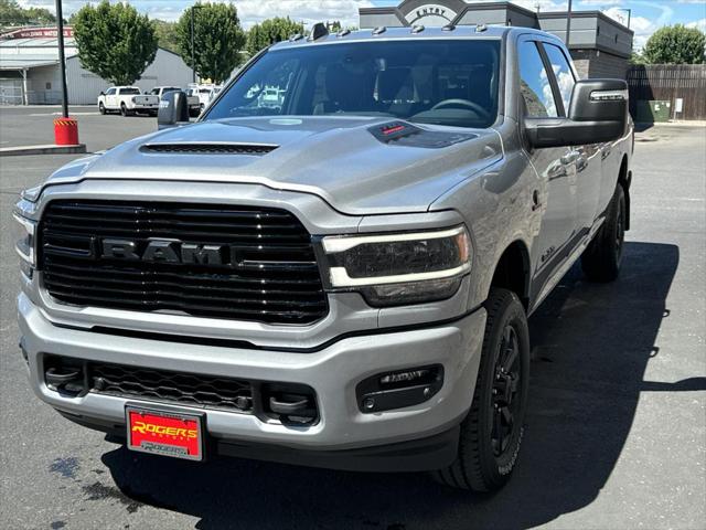 2024 RAM Ram 3500 RAM 3500 LARAMIE CREW CAB 4X4 8 BOX