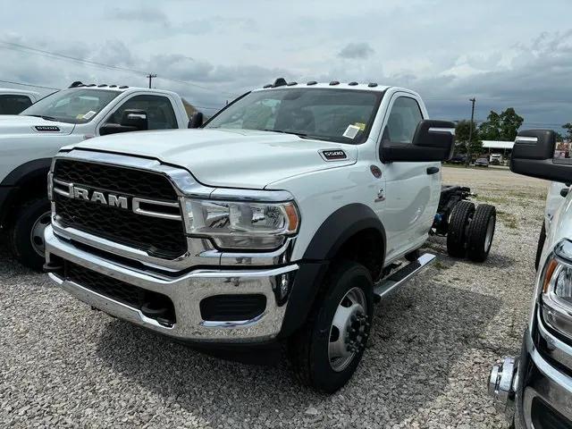 2024 RAM Ram 5500 Chassis Cab RAM 5500 TRADESMAN CHASSIS REGULAR CAB 4X4 84 CA