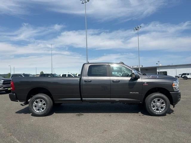 2024 RAM Ram 3500 RAM 3500 LARAMIE CREW CAB 4X4 8 BOX