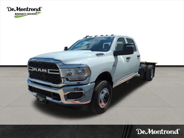 2024 RAM Ram 3500 Chassis Cab RAM 3500 TRADESMAN CREW CAB CHASSIS 4X4 60 CA