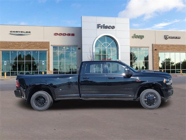 2024 RAM Ram 3500 RAM 3500 LIMITED CREW CAB 4X4 8 BOX