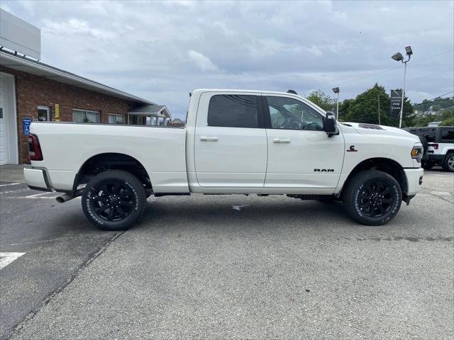 2024 RAM Ram 3500 RAM 3500 LARAMIE CREW CAB 4X4 64 BOX