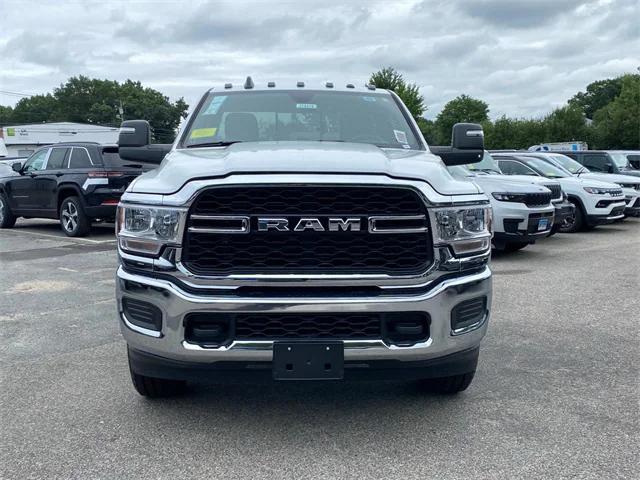 2024 RAM Ram 3500 RAM 3500 TRADESMAN REGULAR CAB 4X4 8 BOX