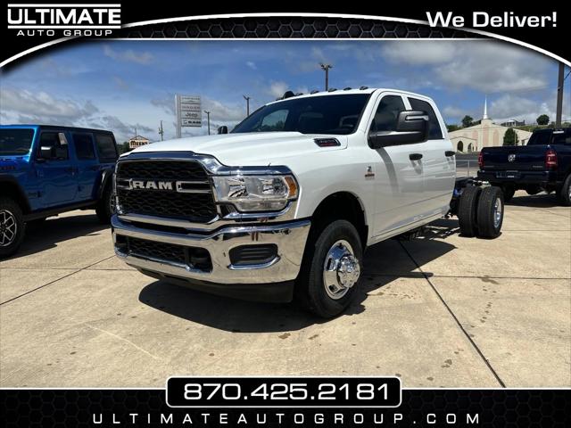 2024 RAM Ram 3500 Chassis Cab RAM 3500 TRADESMAN CREW CAB CHASSIS 4X4 60 CA