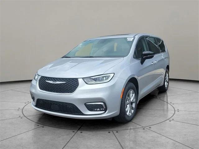 2024 Chrysler Pacifica PACIFICA TOURING L AWD