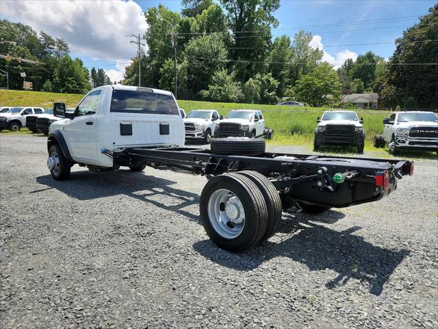 2024 RAM Ram 5500 Chassis Cab RAM 5500 TRADESMAN CHASSIS REGULAR CAB 4X2 120 CA