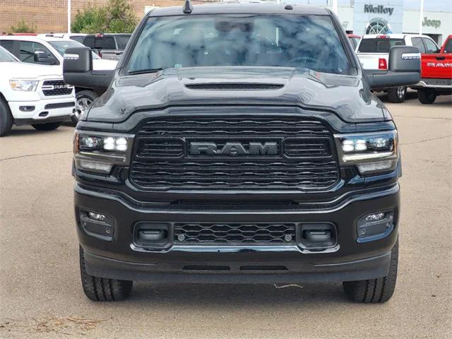 2024 RAM Ram 2500 RAM 2500 LIMITED MEGA CAB 4X4 64 BOX