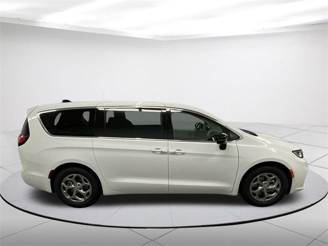 2024 Chrysler Pacifica PACIFICA LIMITED