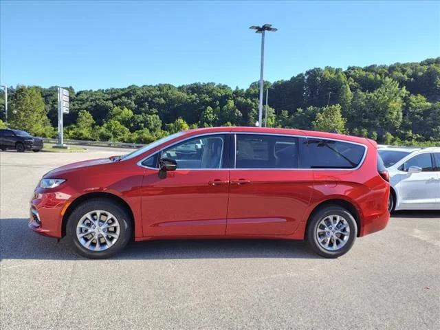 2024 Chrysler Pacifica PACIFICA TOURING L AWD