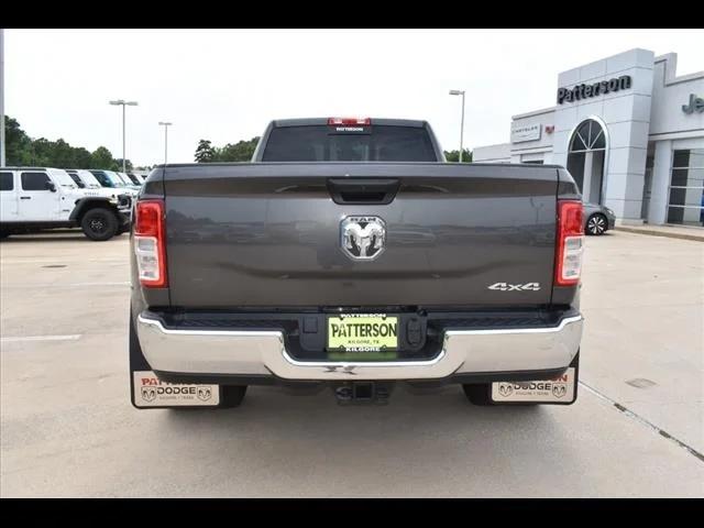 2024 RAM Ram 3500 RAM 3500 TRADESMAN CREW CAB 4X4 8 BOX