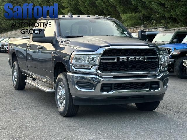 2024 RAM Ram 3500 RAM 3500 TRADESMAN CREW CAB 4X4 8 BOX