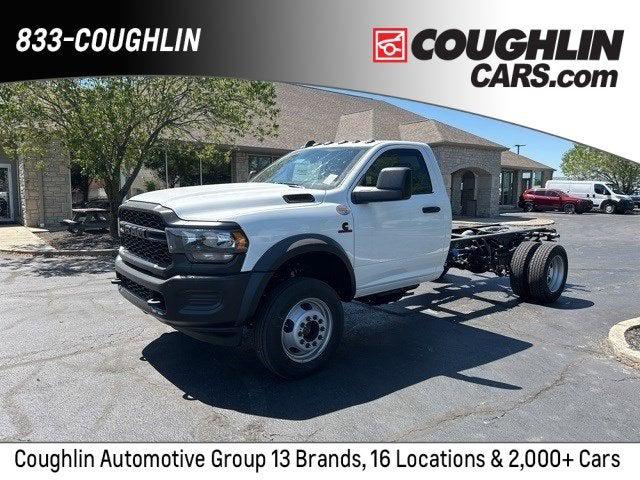2024 RAM Ram 5500 Chassis Cab RAM 5500 TRADESMAN CHASSIS REGULAR CAB 4X4 84 CA 2024 RAM Ram 5500 Chassis Cab RAM 5500 TRADESMAN CHASSIS REGULAR CAB 4X4 84 CA