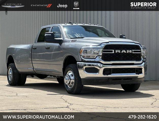 2024 RAM Ram 3500 RAM 3500 TRADESMAN CREW CAB 4X4 8 BOX