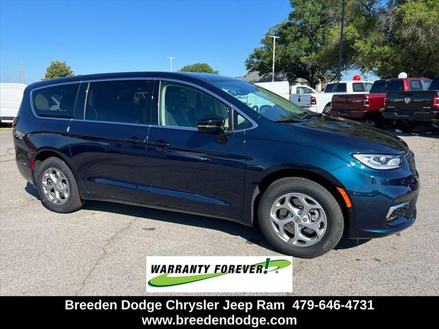 2024 Chrysler Pacifica PACIFICA LIMITED AWD