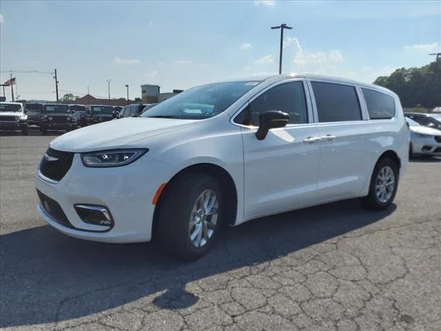 2024 Chrysler Pacifica PACIFICA TOURING L AWD