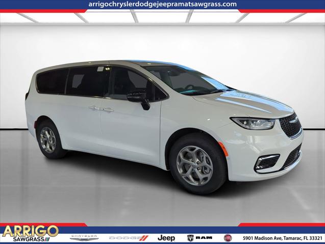 2024 Chrysler Pacifica PACIFICA LIMITED AWD