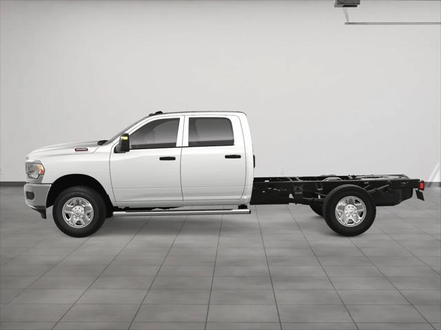 2024 RAM Ram 3500 Chassis Cab RAM 3500 TRADESMAN CREW CAB CHASSIS 4X4 60 CA