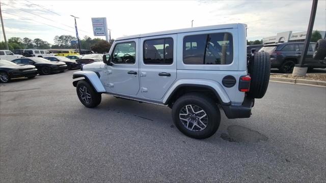 2024 Jeep Wrangler WRANGLER 4-DOOR SAHARA