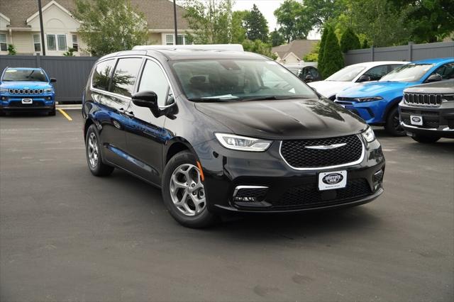 2024 Chrysler Pacifica PACIFICA LIMITED