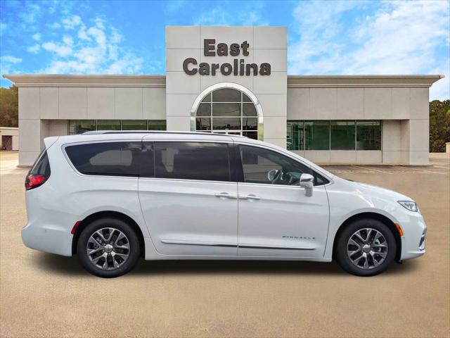 2024 Chrysler Pacifica Hybrid PACIFICA PLUG-IN HYBRID PINNACLE