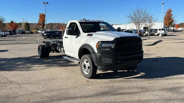 2024 RAM Ram 5500 Chassis Cab RAM 5500 TRADESMAN CHASSIS REGULAR CAB 4X2 120 CA