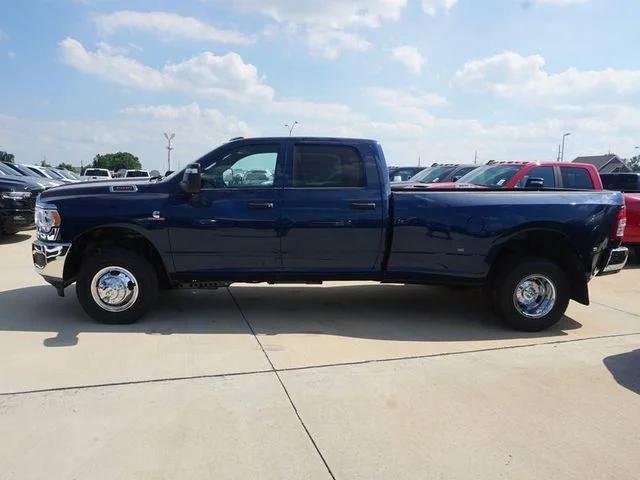 2024 RAM Ram 3500 RAM 3500 TRADESMAN CREW CAB 4X4 8 BOX