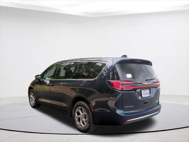 2024 Chrysler Pacifica PACIFICA LIMITED AWD