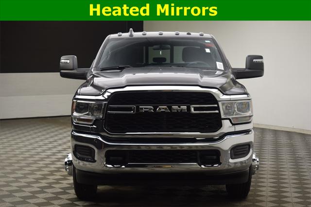 2024 RAM Ram 3500 RAM 3500 TRADESMAN CREW CAB 4X4 8 BOX