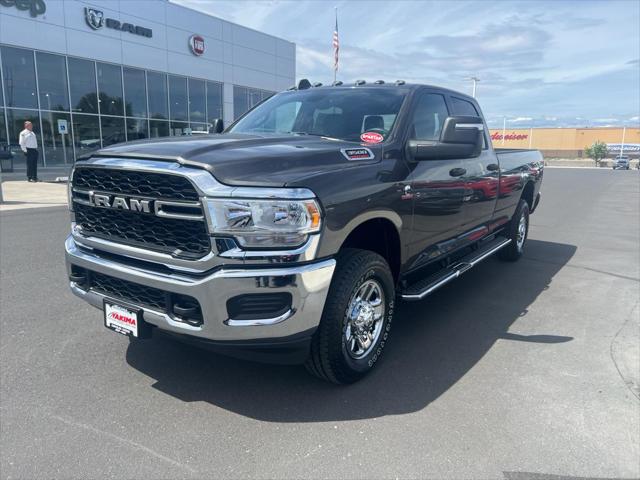 2024 RAM Ram 3500 RAM 3500 TRADESMAN CREW CAB 4X4 8 BOX