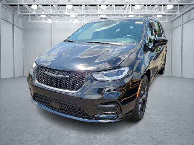 2024 Chrysler Pacifica PACIFICA TOURING L AWD